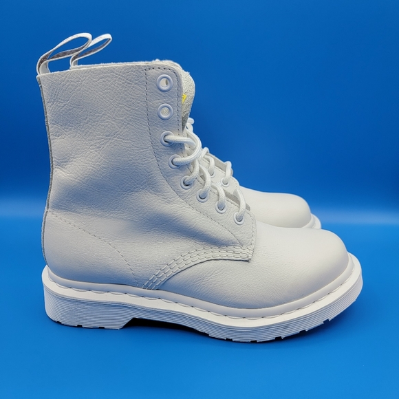 Dr Martens Pascal Mono White 1460 Boots Women’s Size 6 Leather Doc Martens New - Picture 3 of 9